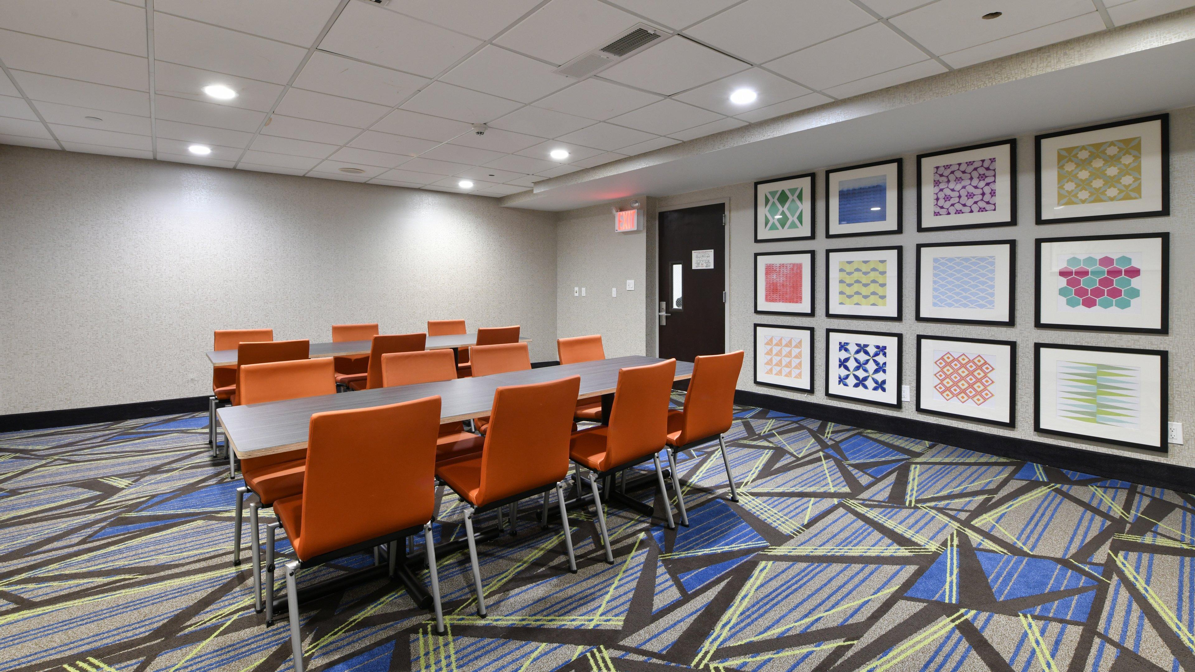 Express Staten Island West, An Ihg Hotel 3*