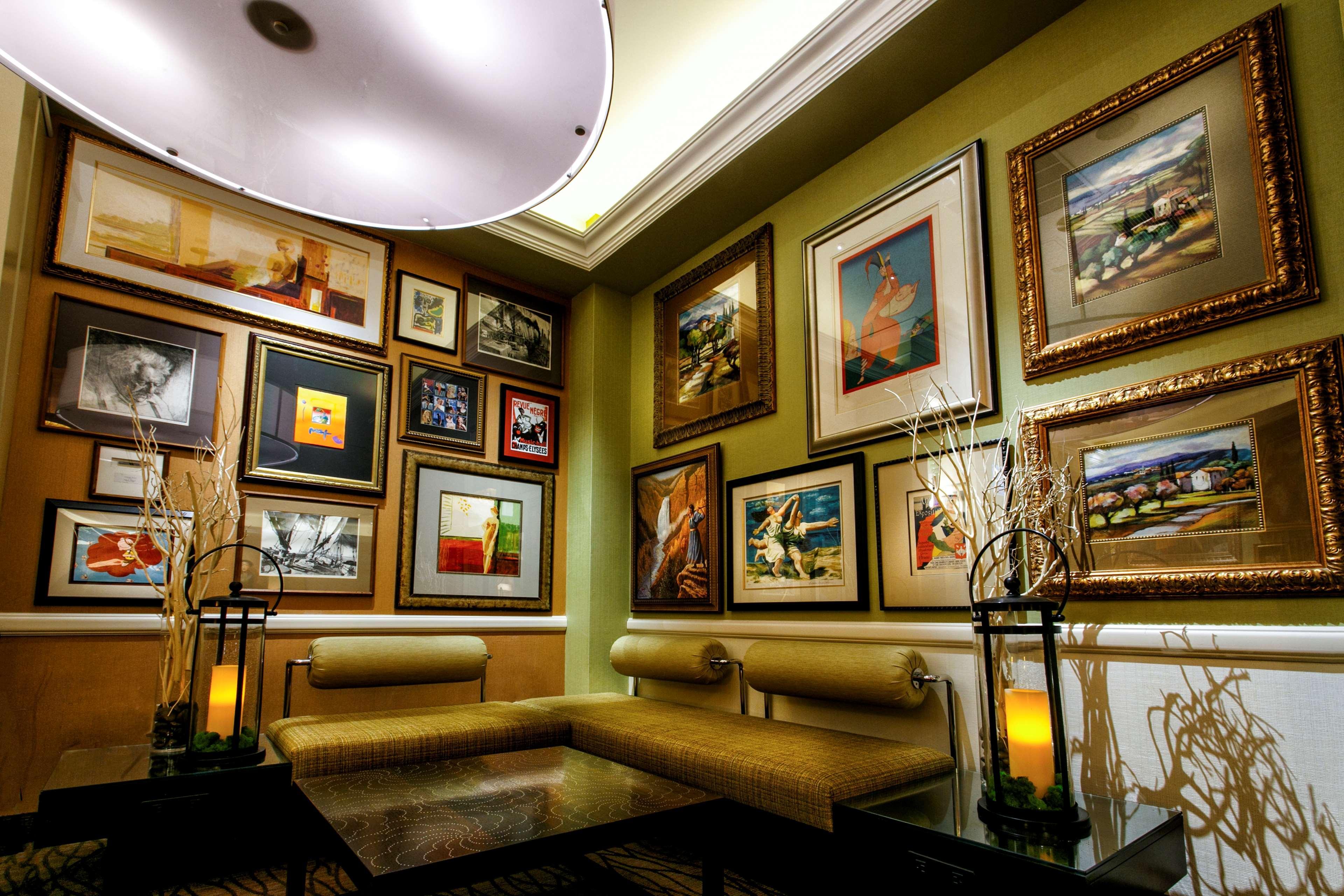 Hilton Garden New York/staten Island Hotel