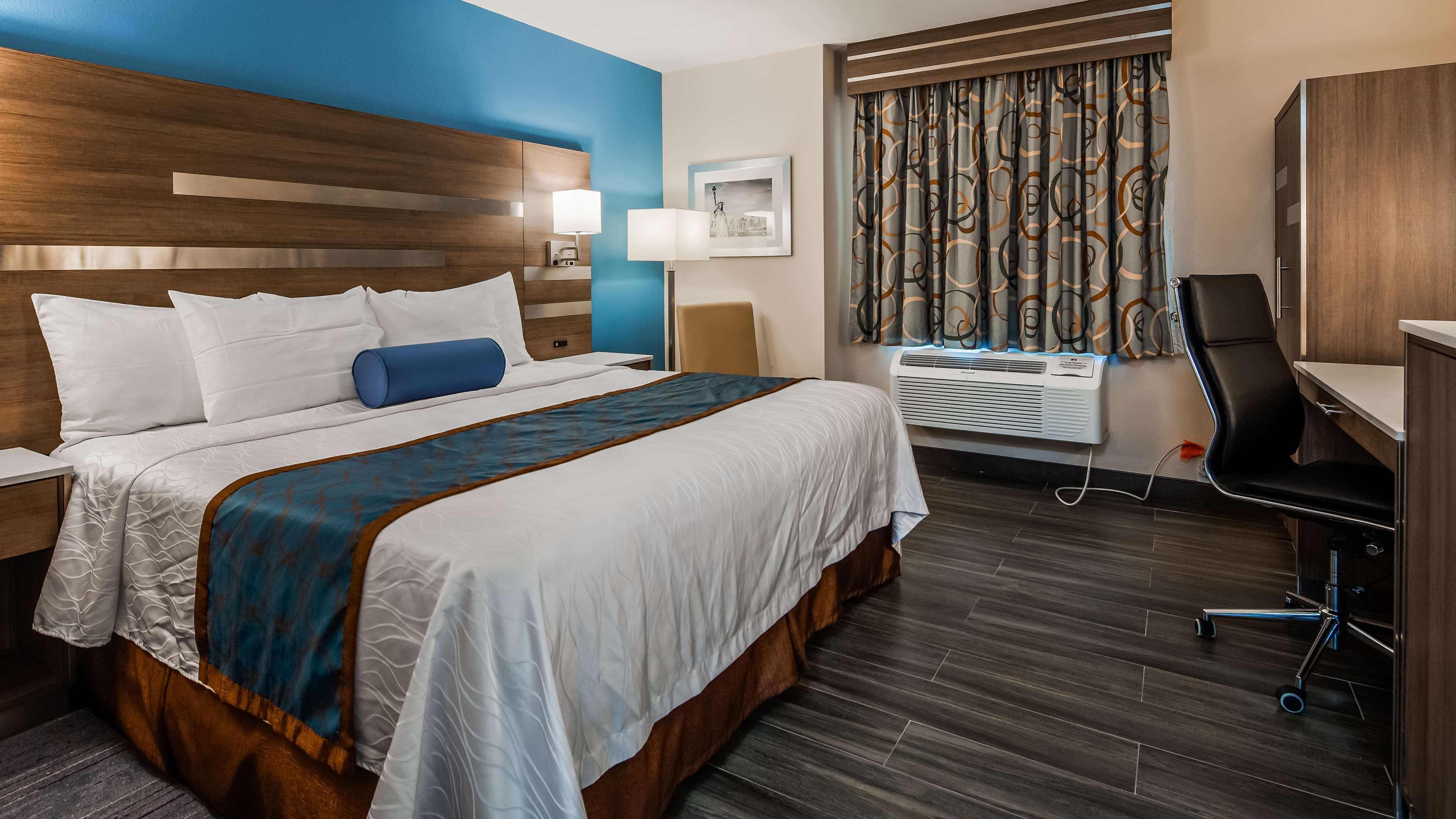 Western Stadium 3* New York