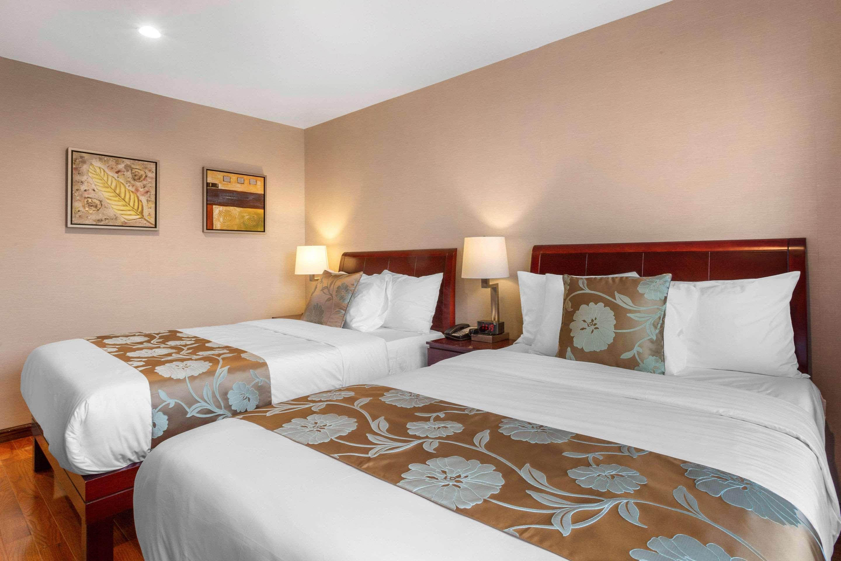 Hotel The L 3*