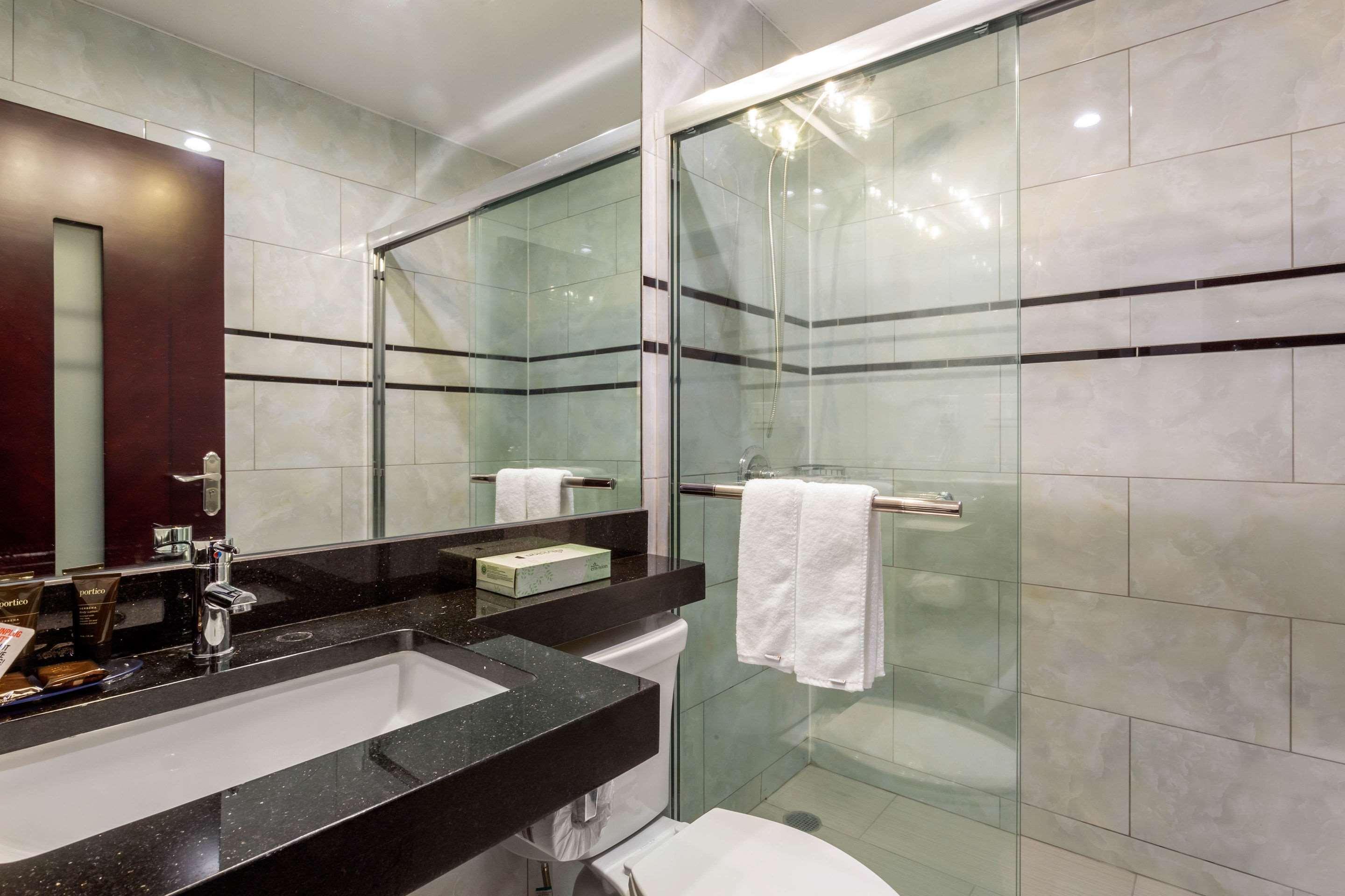 Hotel The L 3*