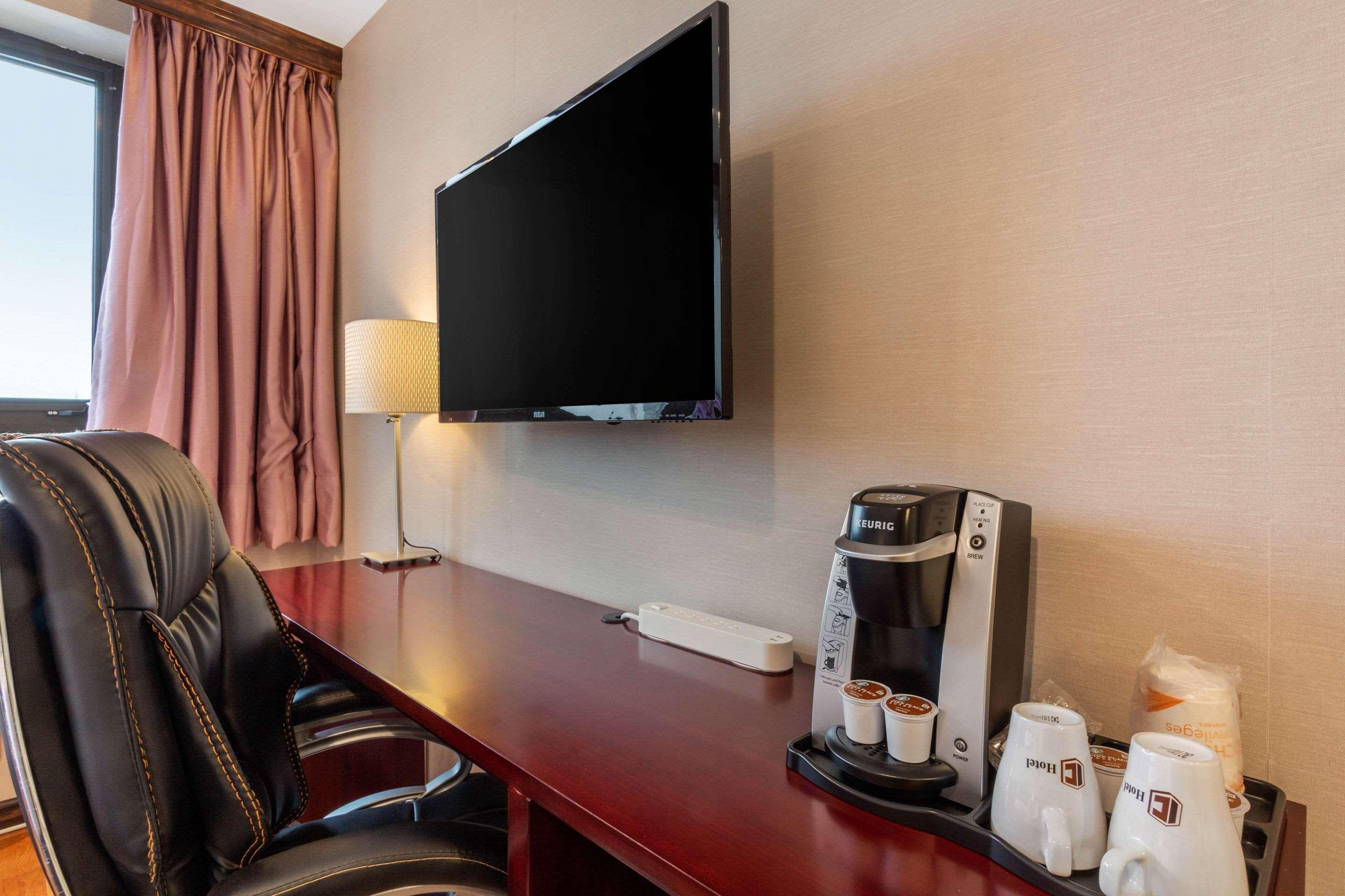 Hotel The L