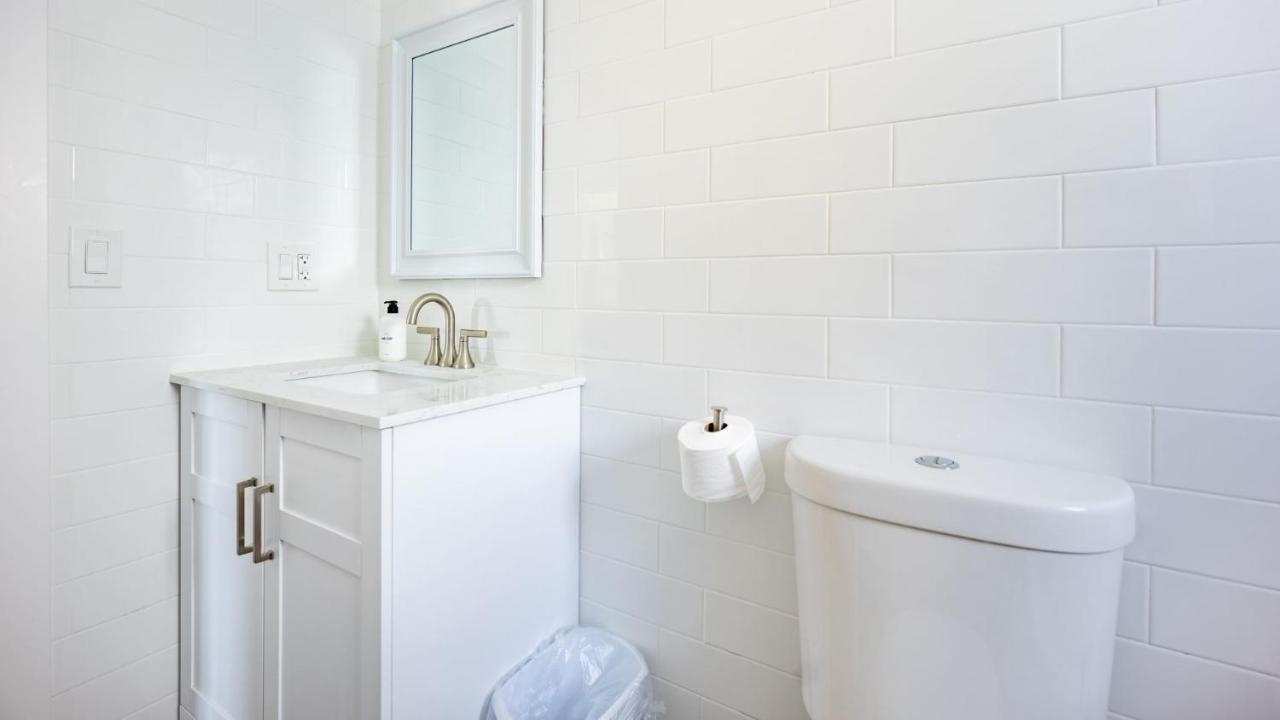 Lovely 3-br In Queens, Near Rockaway Apartment