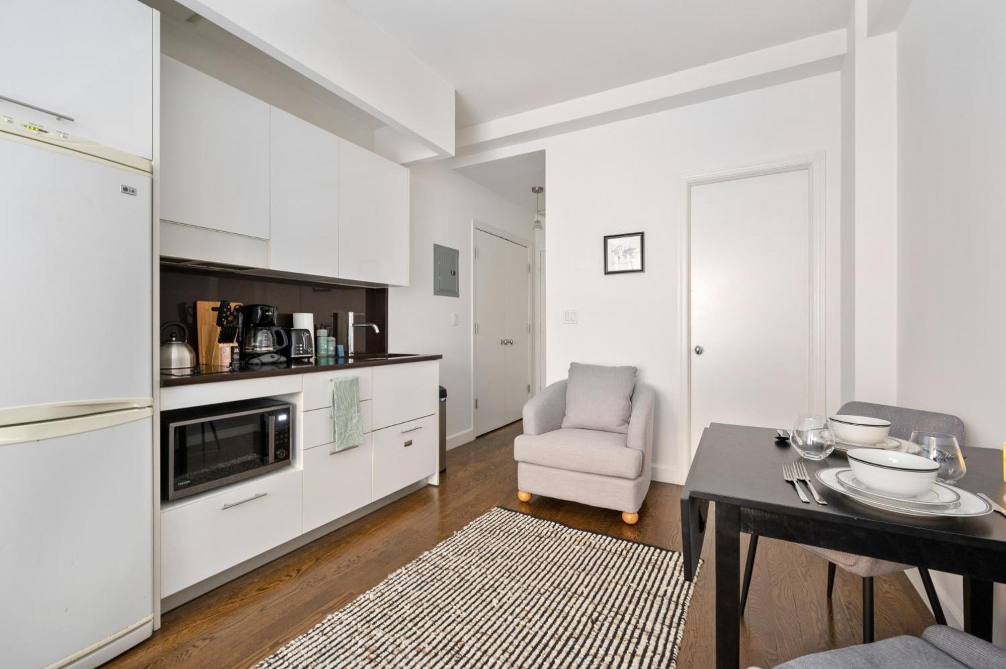 Gorgeous Studio In Nyc Apartment *