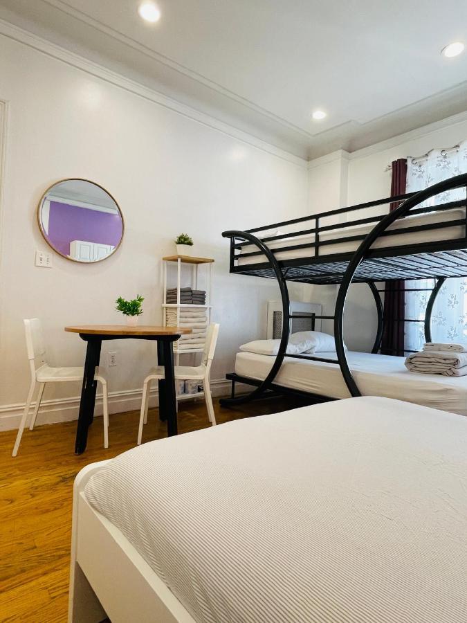 And The City, Empire State Building Apartment New York