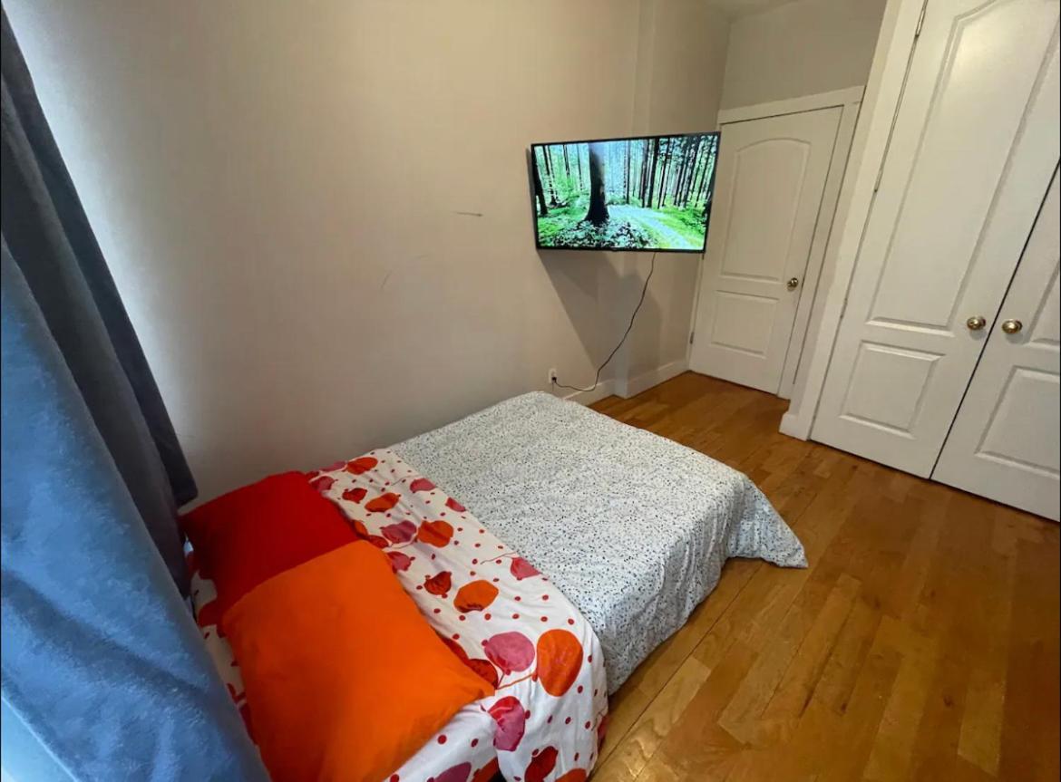 Gem. Williamsburg 2 Bedroom. Apartment *