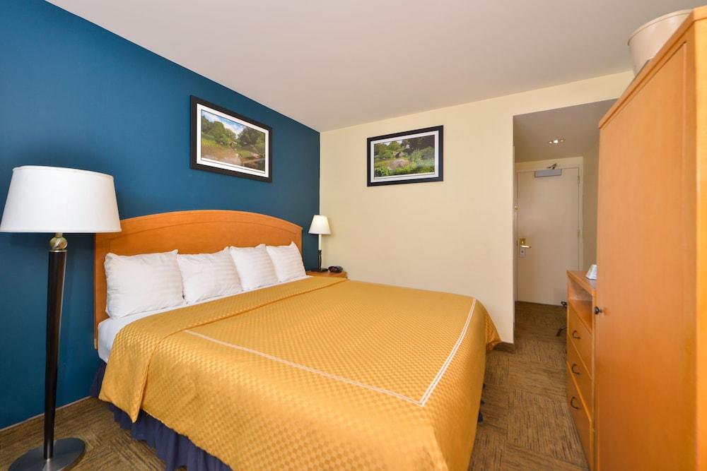 Hotel Midtown Convention Center Nyc 3*