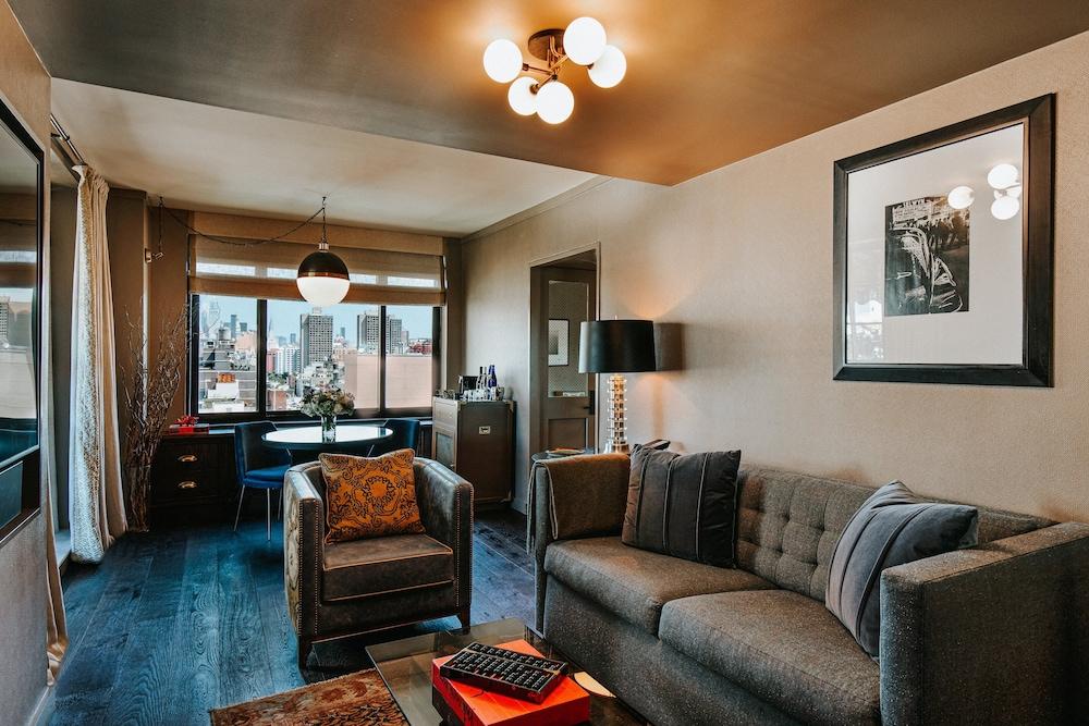 Soho Grand Hotel 4*