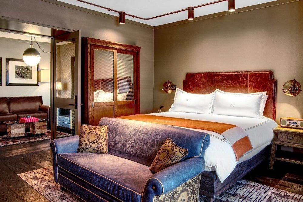 Hotel Soho Grand 4*