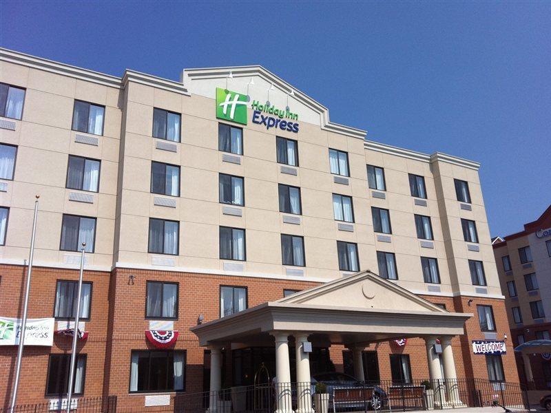 Express Staten Island West, An Ihg Hotel