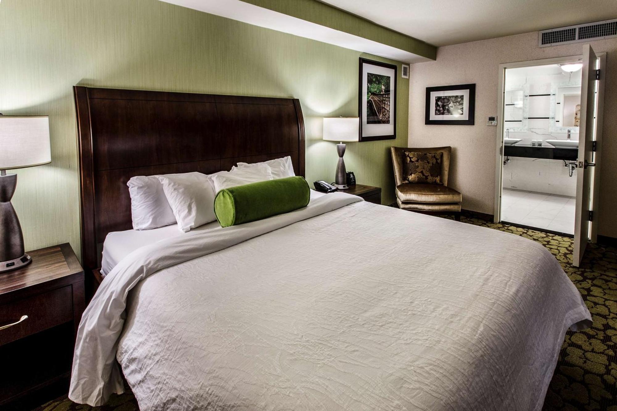 Hilton Garden New York/staten Island 3*