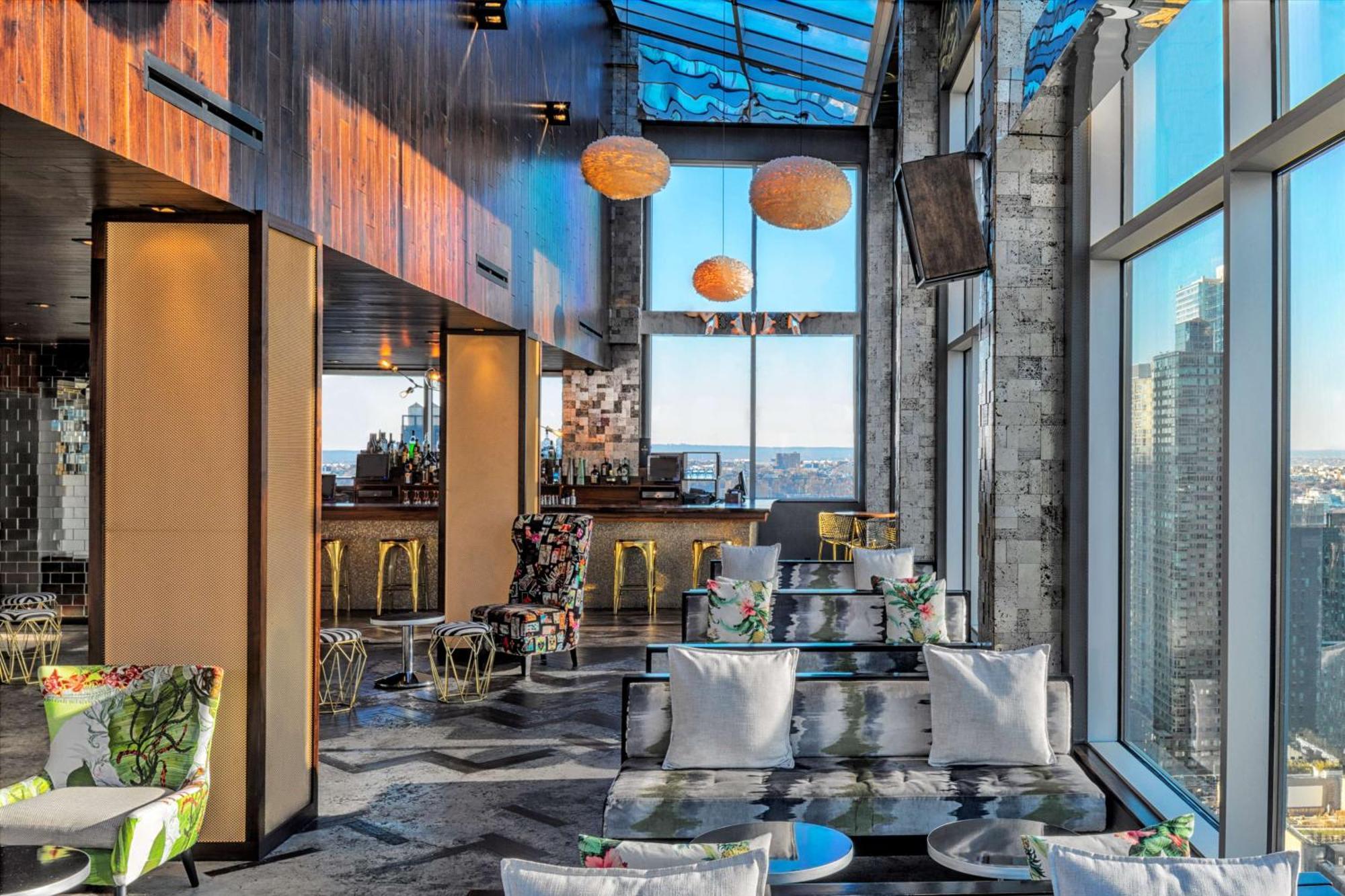 Hotel Doubletree By Hilton New York Times Square West 4*