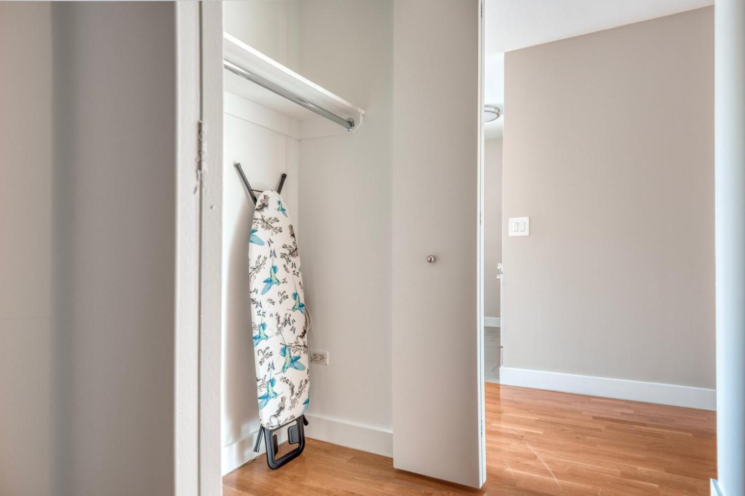 Uws 2br W Gym Doorman Elevator Nr Park Nyc-1047 New York