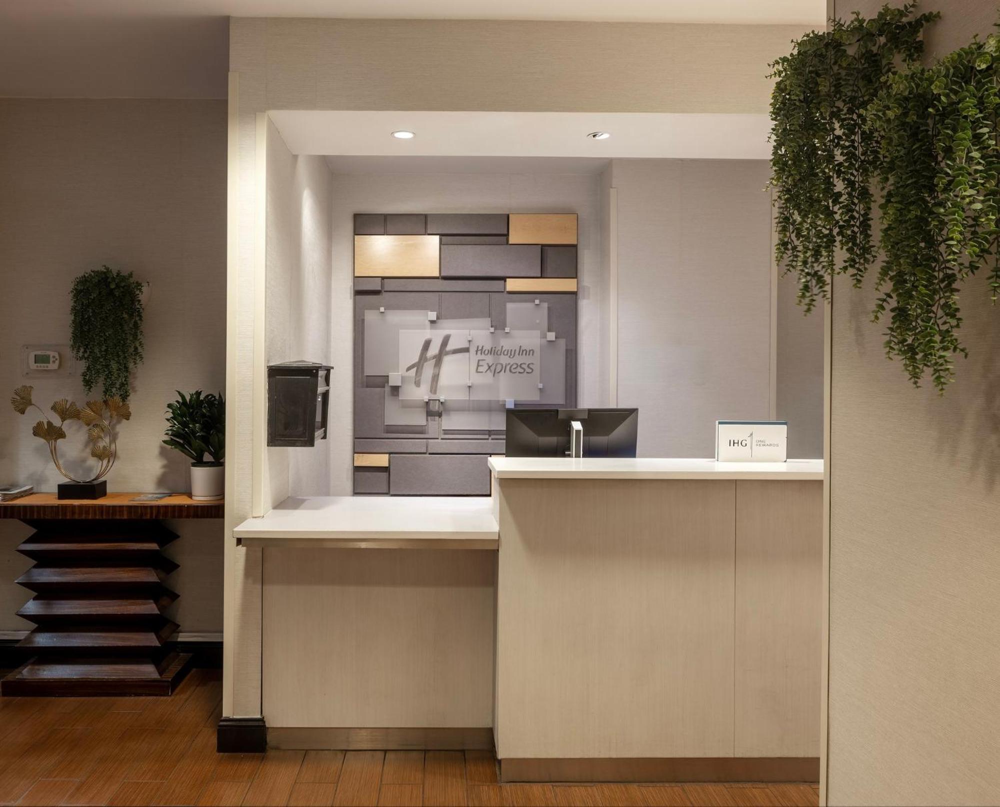 Express - Times Square By Ihg 3* New York