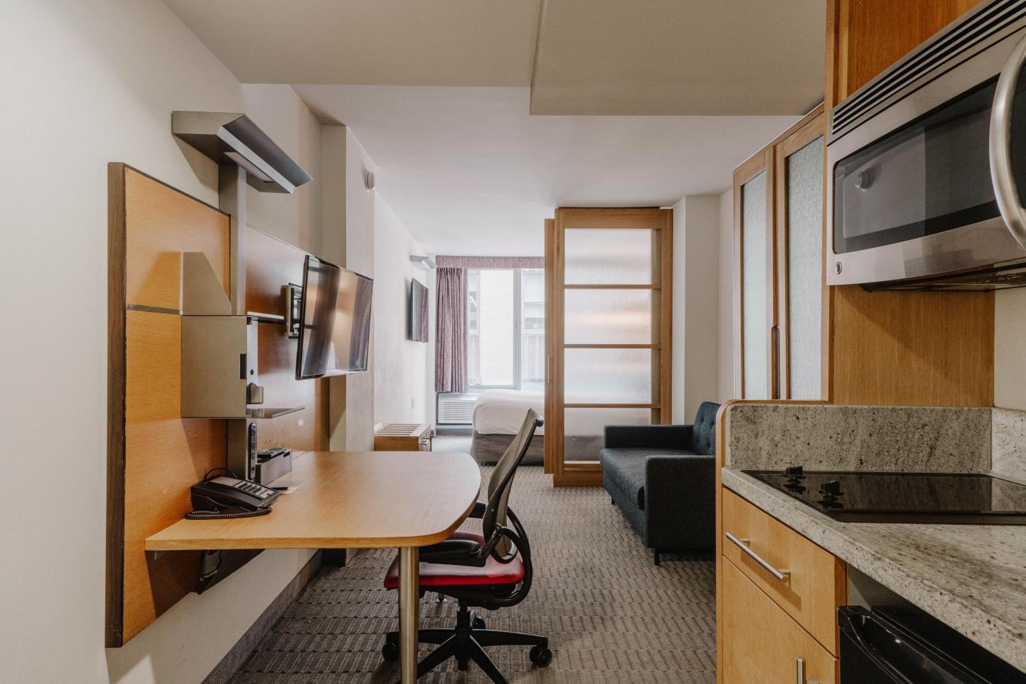The Jewel Hotel, 4* New York