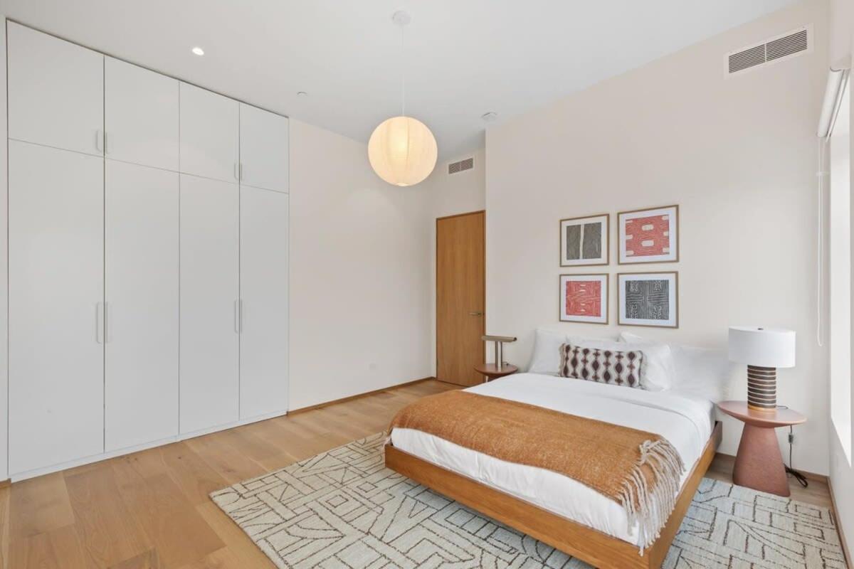 4br Greenpoint Duplex Noorman By Rovetravel Apartment New York