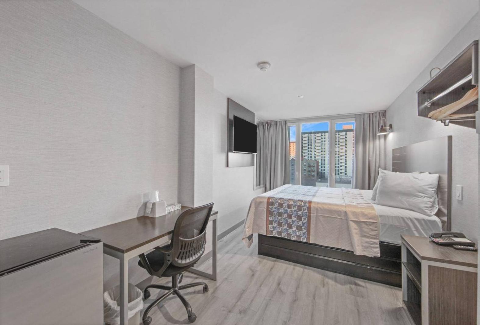 Hotel Tremont Bronx Yankee Stadium New York