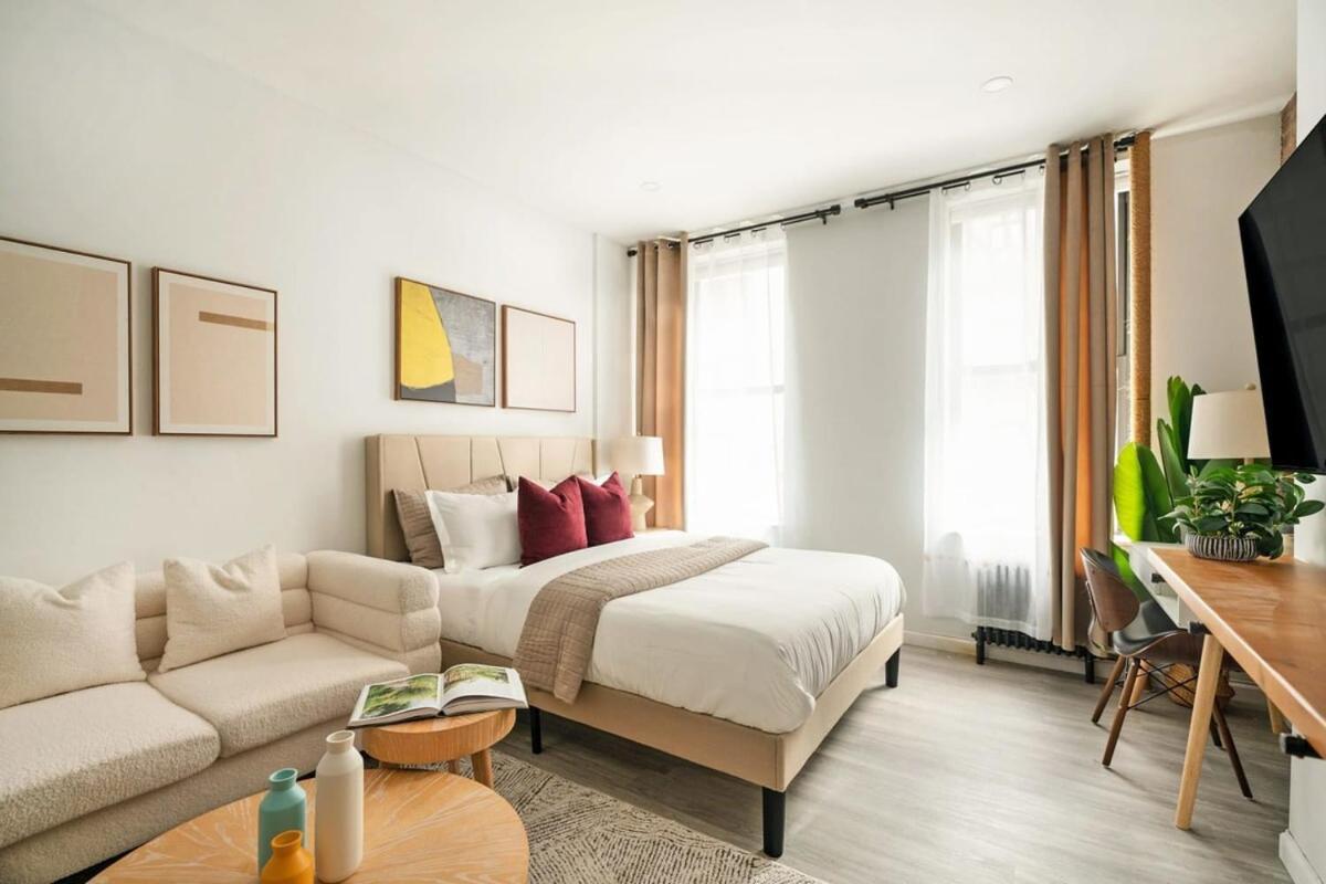 Apartment 240-10 New Modern Ues W&d *