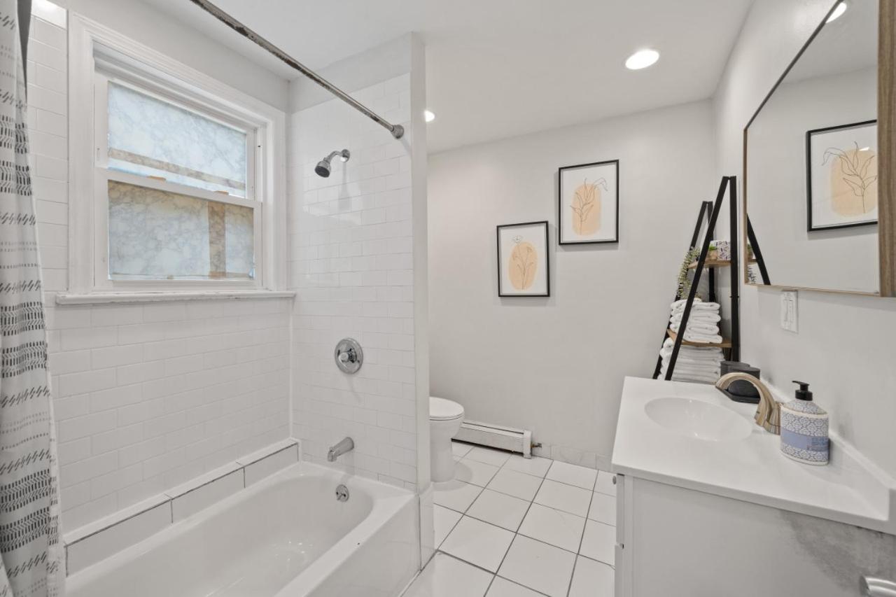 The Rainforest Ii Sleeps 16 20m To Nyc Free Parking Holiday home New York