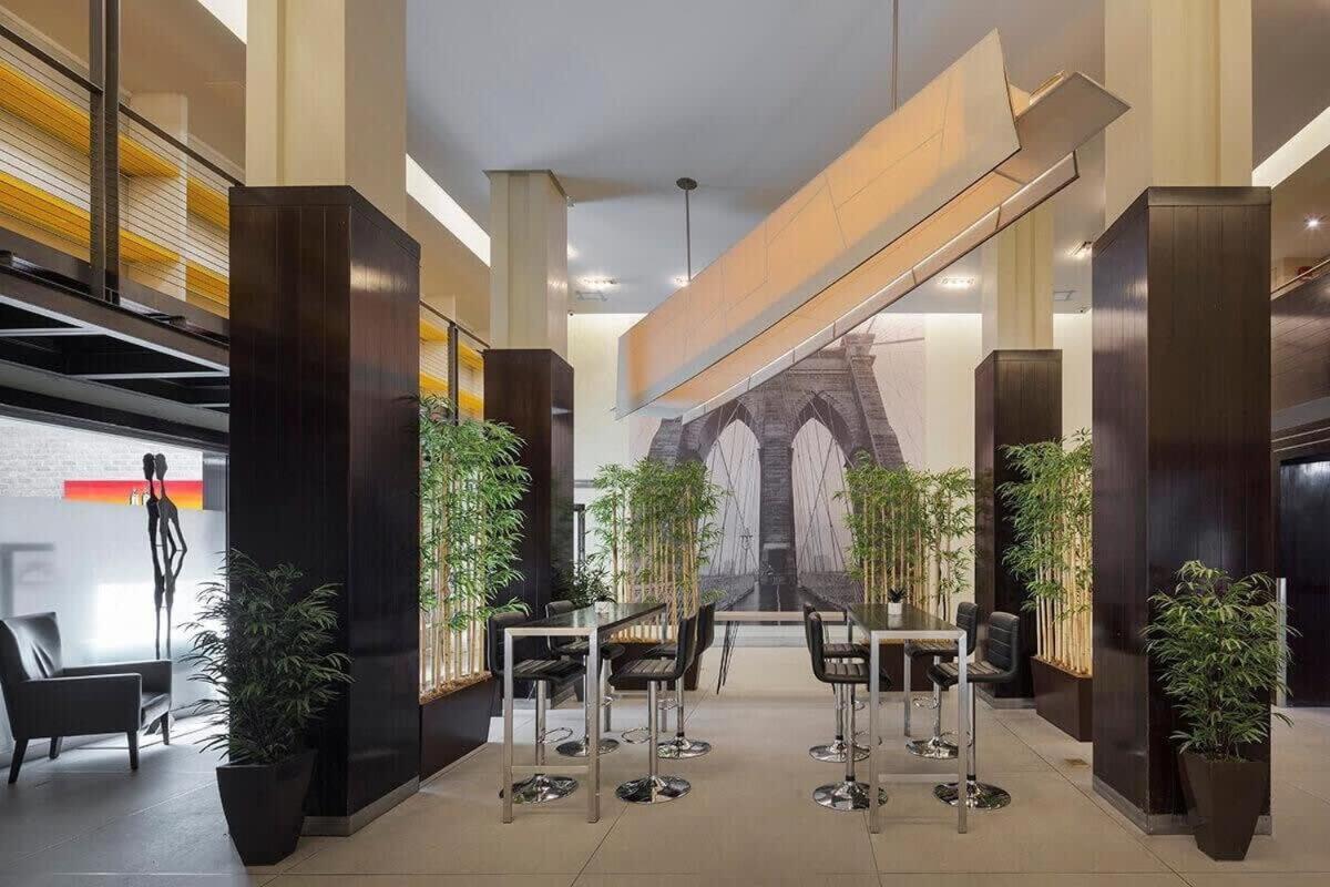 73-410 Luxury 24 Dm New Uws Gym Laundry Apartment