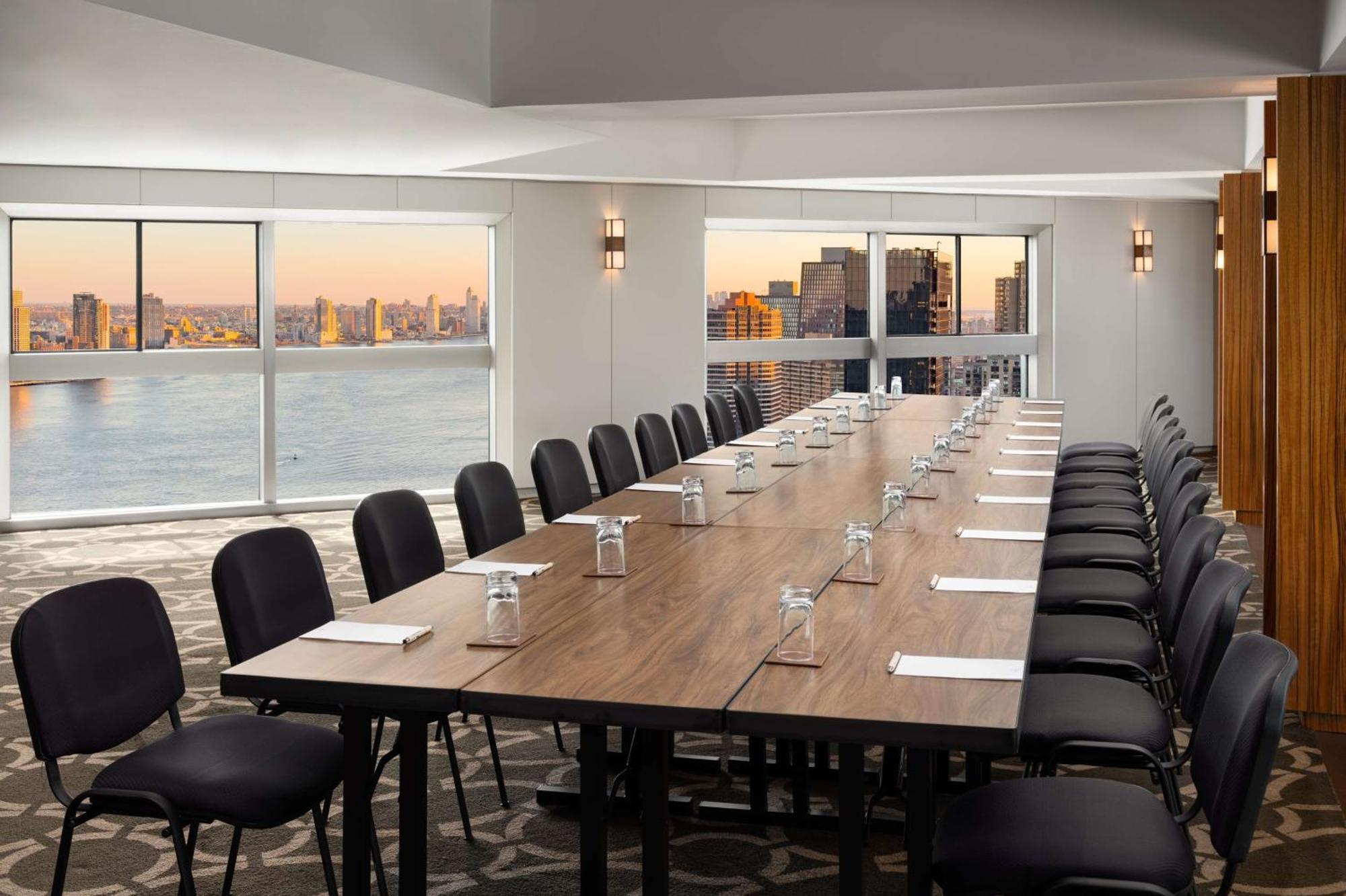 Hotel Millennium Hilton One Un Plaza New York