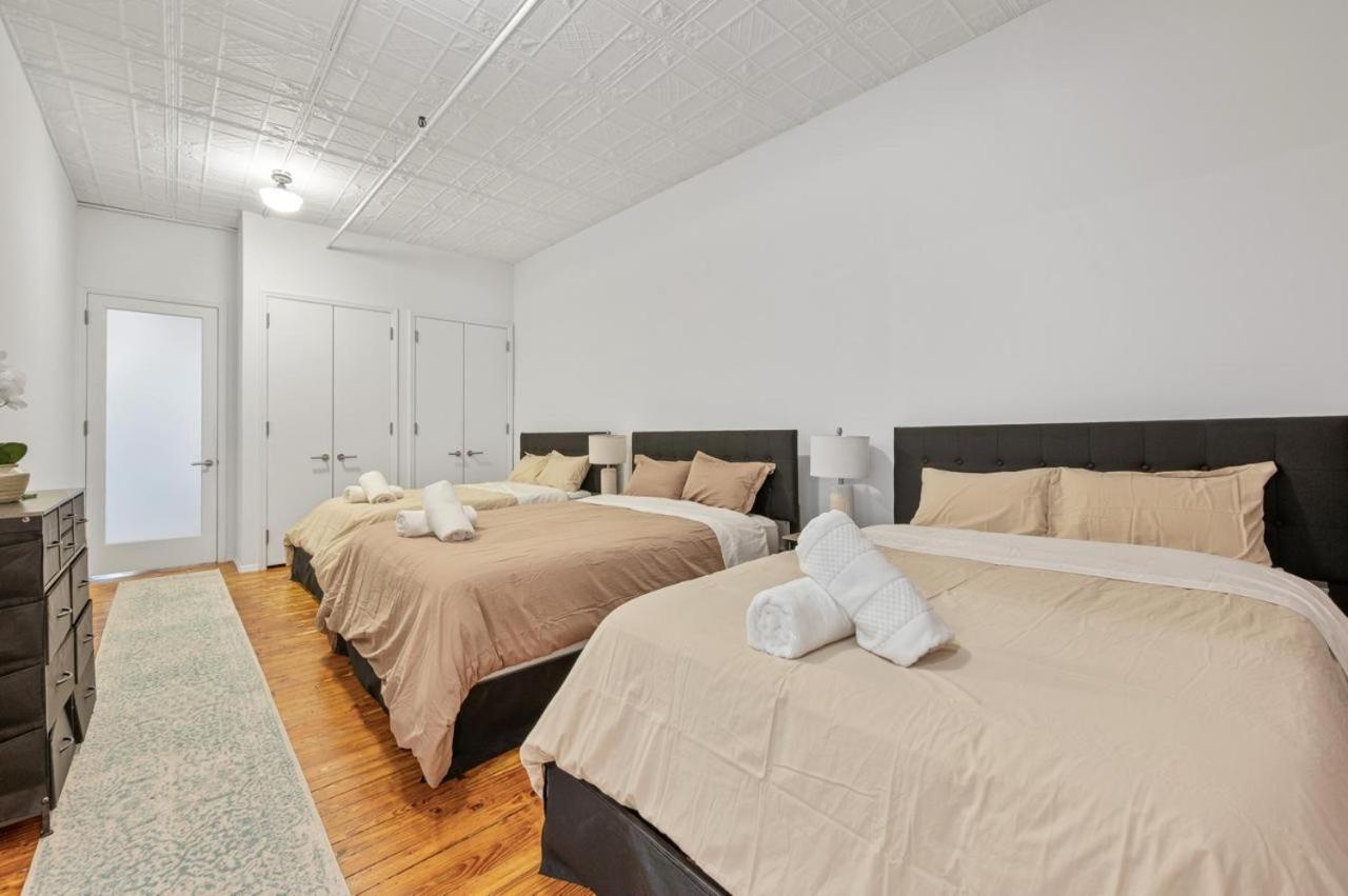 Hotel Massive Soho Loft 4 Bedrooms 2 Bath 7 Beds *