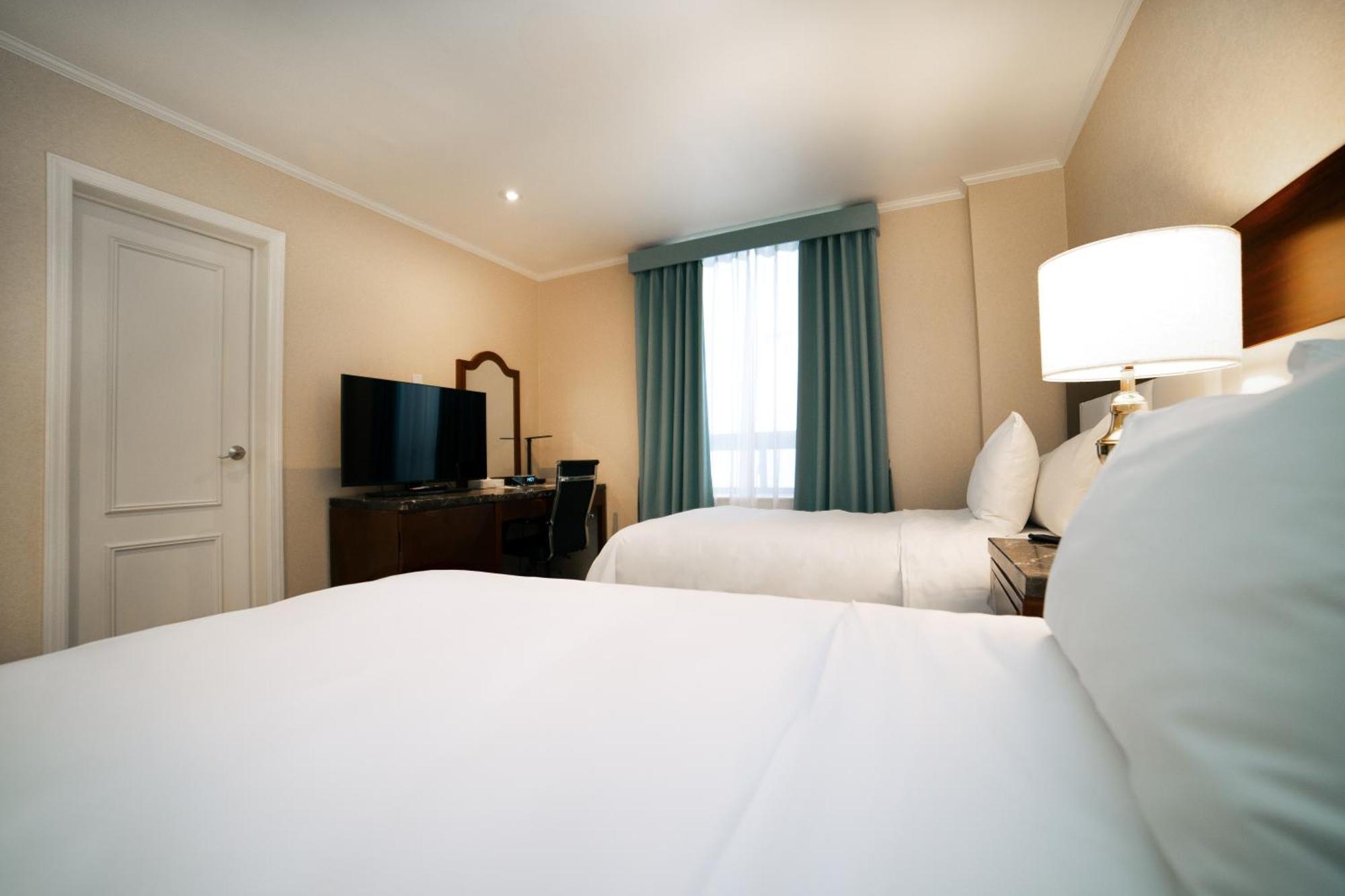 Stanford Hotel