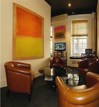 Colonial House Bed & Breakfast New York