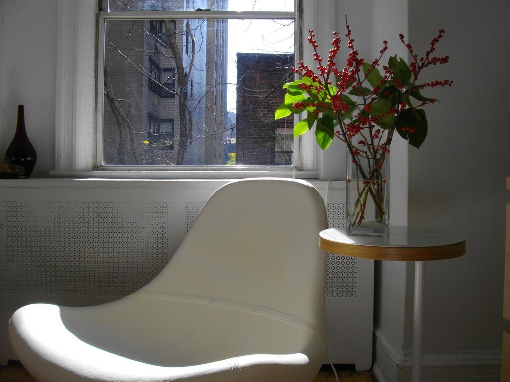 Studio - 39th Street *