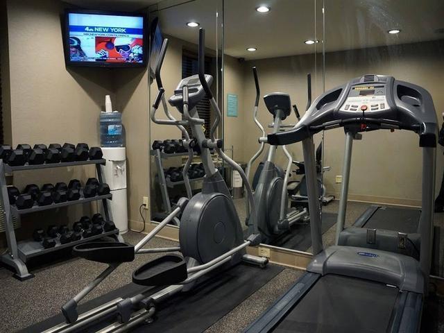Express Staten Island West, An Ihg 3* New York