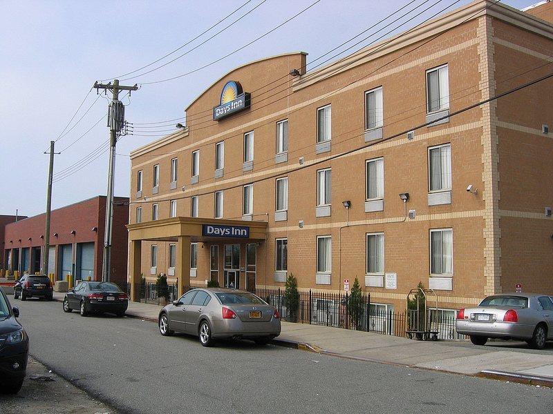 Hotel Days By Wyndham Jamaica / Jfk Airport
