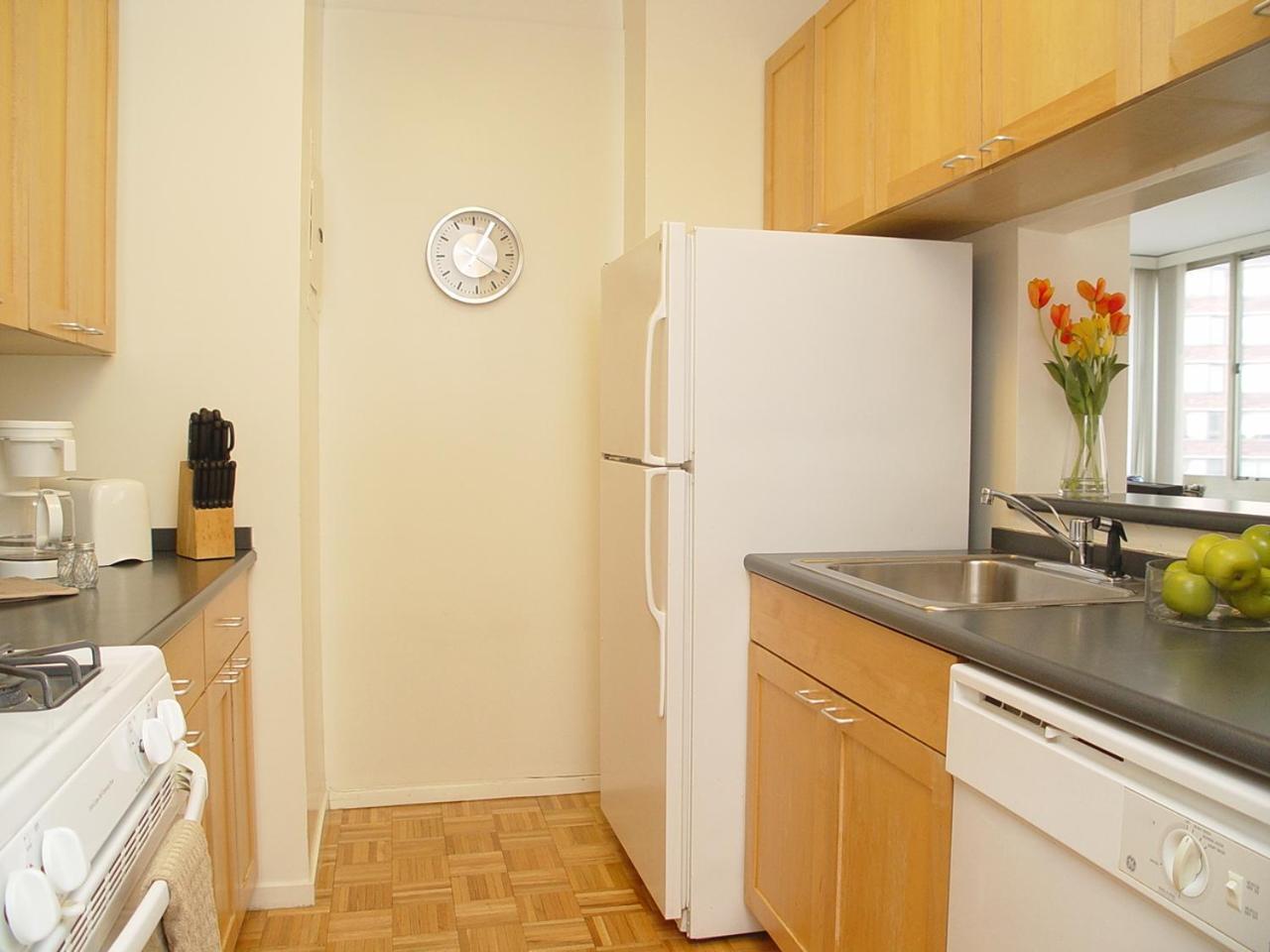 Longacre House Apartment