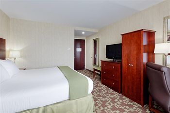 Express Staten Island West, An Ihg New York