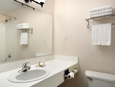 Howard Johnson Queens Village New York