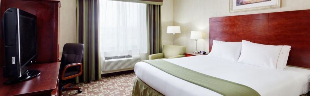 Hotel Express Staten Island West, An Ihg 3*