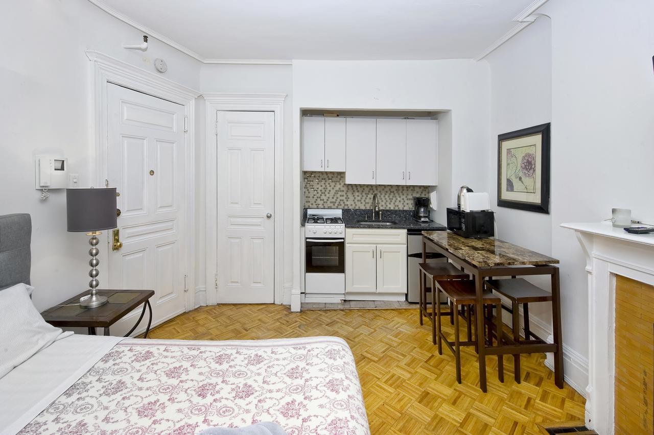 Yorkville -upper East Side Apartment *