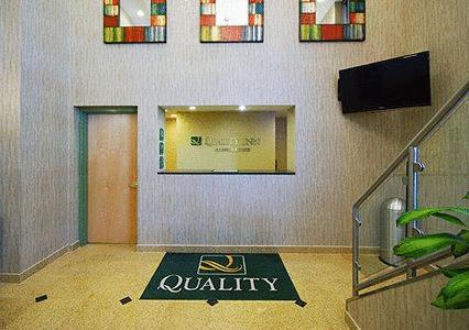 Quality Jamaica Airtrain Hotel New York
