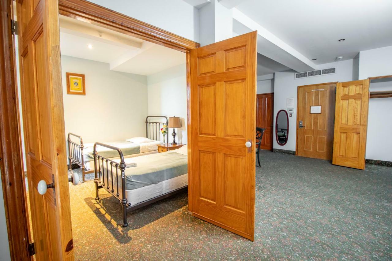 The Historic Blue Moon - Nyc 4* New York