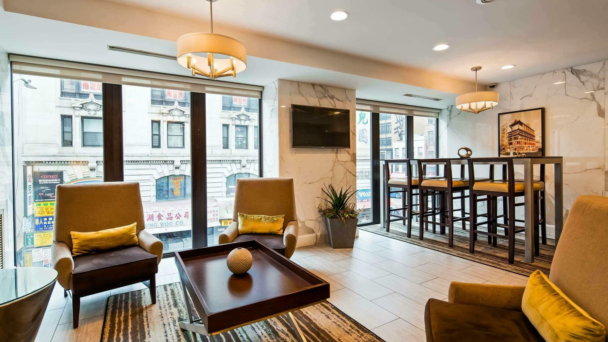 Western Bowery Hanbee 3*