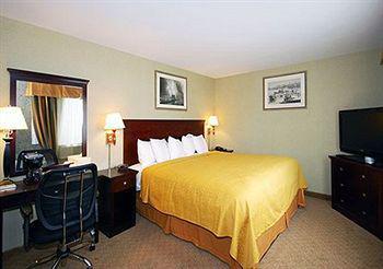 Hotel Quality Jamaica Airtrain New York